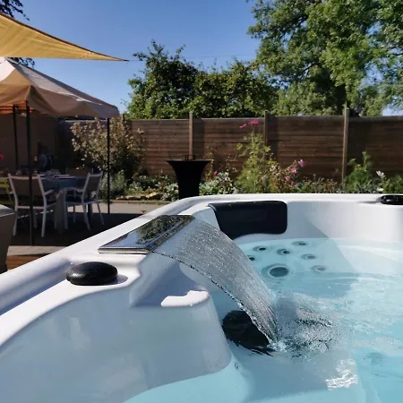 Prázdninový dům Le Pavillon De L'herboriste 14p Jacuzzi Jardin Tintigny