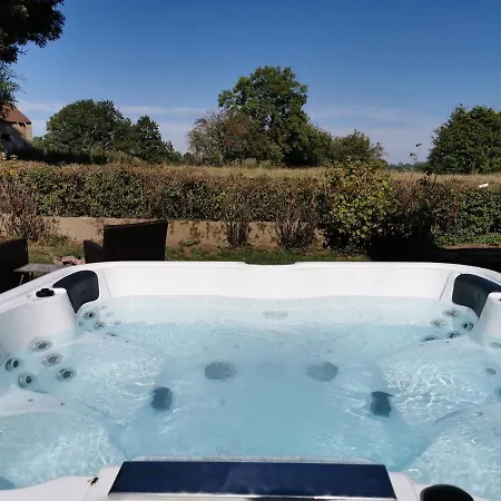Dom wakacyjny Le Pavillon De L'herboriste 14p Jacuzzi Jardin