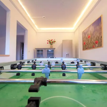 Prázdninový dům Le Pavillon De L'herboriste 14p Jacuzzi Jardin Tintigny